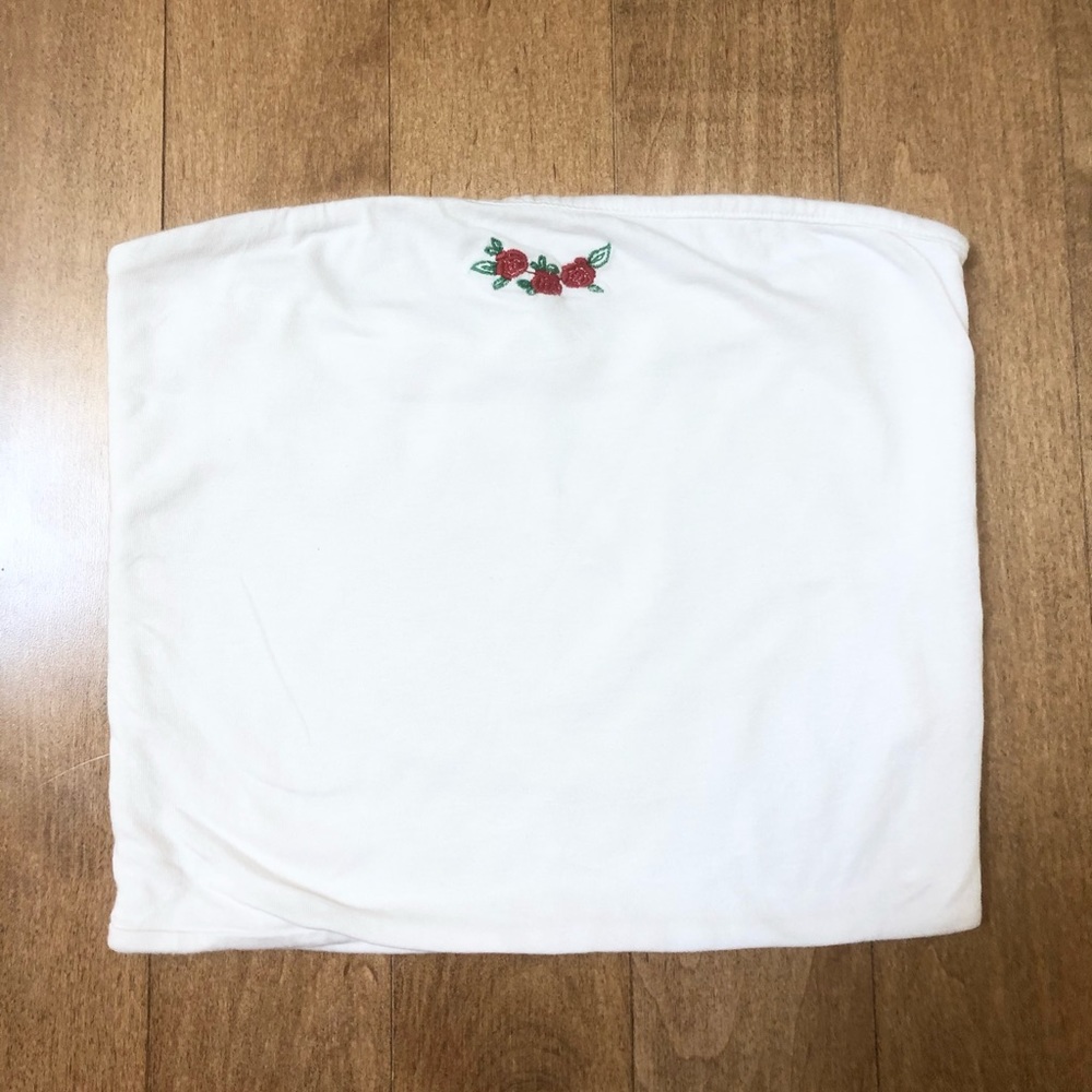 White Tube Top With Roses